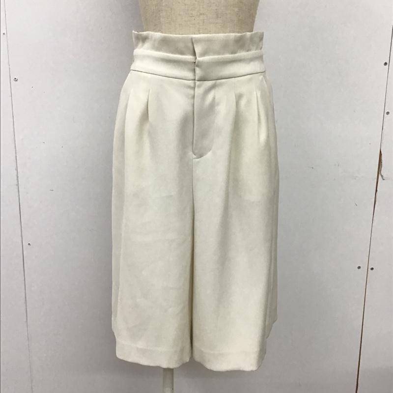 ジルスチュアート JILLSTUART パンツ ショートパンツ ハーフパンツ 2 無地 白 / ホワイト /  レディース USED 古着 中古 10093354