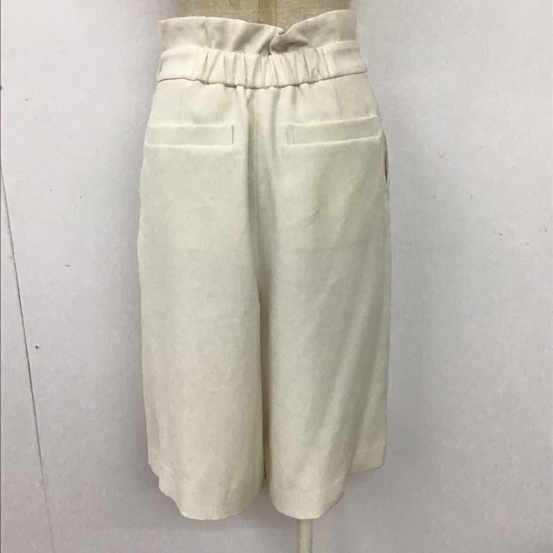 ジルスチュアート JILLSTUART パンツ ショートパンツ ハーフパンツ 2 無地 白 / ホワイト /  レディース USED 古着 中古 10093354