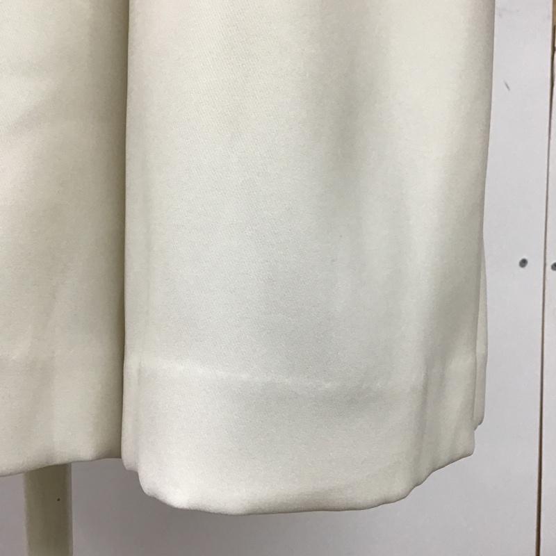 ジルスチュアート JILLSTUART パンツ ショートパンツ ハーフパンツ 2 無地 白 / ホワイト /  レディース USED 古着 中古 10093354