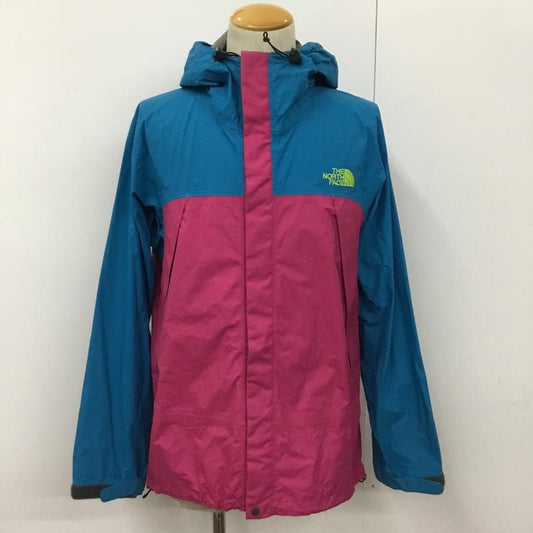 ザノースフェイス THE NORTH FACE ジャケット、上着 ジャケット、ブレザー NP10800 DOT SHOT JACKET L ロゴ、文字 水色 / ライトブルー / X マゼンタ / マゼンタ /  メンズ USED 古着 中古 10093495