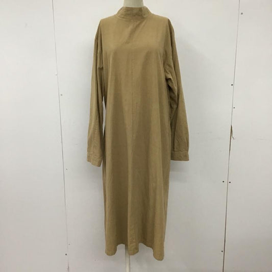 古着 USED ワンピース ロングスカート 長袖ロングワンピース バックスリットワンピース フレアスカート M 無地 ベージュ / ベージュ /  レディース USED 古着 中古 10093946