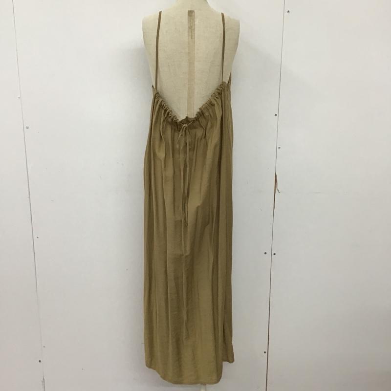 ローリーズファーム LOWRYS FARM ワンピース ロングスカート LF720012TS キャミワンピース ロングワンピース ノースリーブワンピース FREE 無地 ベージュ / ベージュ /  レディース USED 古着 中古 10093950