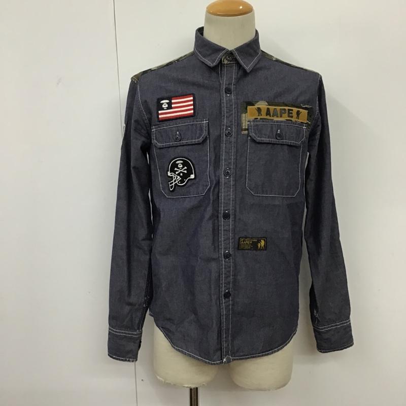 エーエイプバイアベイシングエイプ AAPE BY A BATHING APE シャツ、ブラウス 長袖 AAPSTMF8106XX ワッペン ロゴ M  紺 / ネイビー /  メンズ USED 古着 中古 10095526