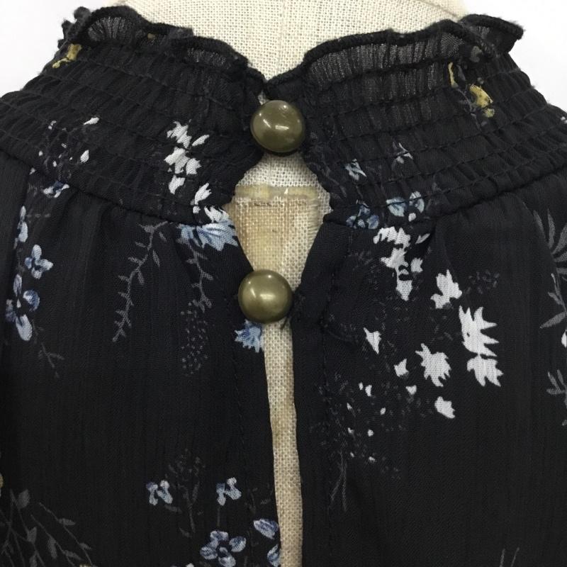 チャオパニック CIAOPANIC カットソー 半袖 141734 フレアスリーブ FREE 花柄 黒 / ブラック /  レディース USED 古着 中古 10095586