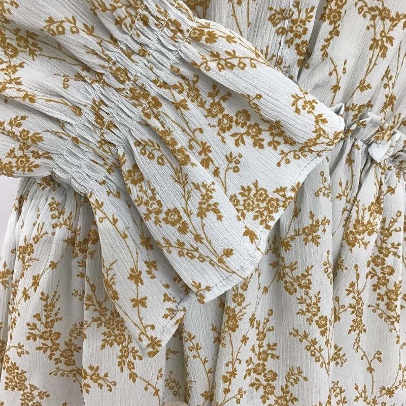 ローリーズファーム LOWRYS FARM カットソー 半袖 LF619053TK キャンディスリーブ FREE 総柄 水色 / ライトブルー / X ベージュ / ベージュ /  レディース USED 古着 中古 10095807