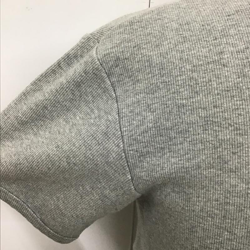アヴィレックス AVIREX Tシャツ 半袖 Vネック リブ バックロゴ M プリント 灰 / グレー /  メンズ USED 古着 中古 10096085