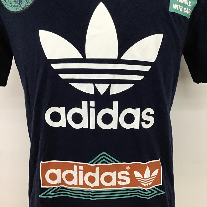 アディダスオリジナルス adidas originals Tシャツ 半袖 DV2072 レースステッカーボムオリジナルス 半袖カットソー Tシャツ プリントTシャツ S プリント 紺 / ネイビー /  メンズ USED 古着 中古 10096222