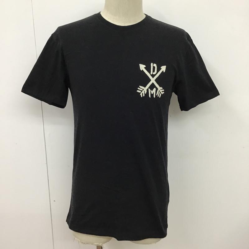 デウスエクスマキナ DEUS EX MACHINA Tシャツ 半袖 DMA51178F THRU THE HEART TEE XS ロゴ、文字 黒 / ブラック /  メンズ USED 古着 中古 10097059