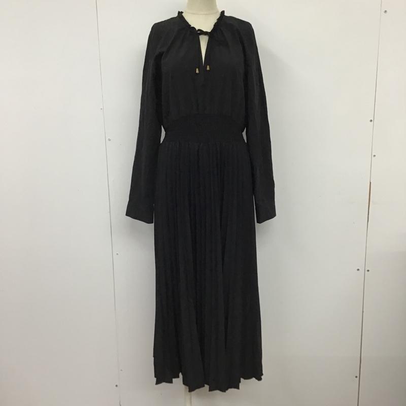 ザラ ZARA ワンピース ロングスカート 9878 063 800 プリーツ シャーリング M 無地 黒 / ブラック /  レディース USED 古着 中古 10097676