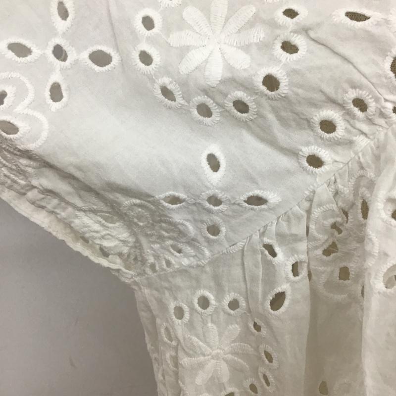 サマンサモスモス Samansa Mos2 カットソー 半袖 半袖カットソー Vネック 総柄 花柄 ノースリーブカットソー FREE 花柄 白 / ホワイト /  レディース USED 古着 中古 10097940