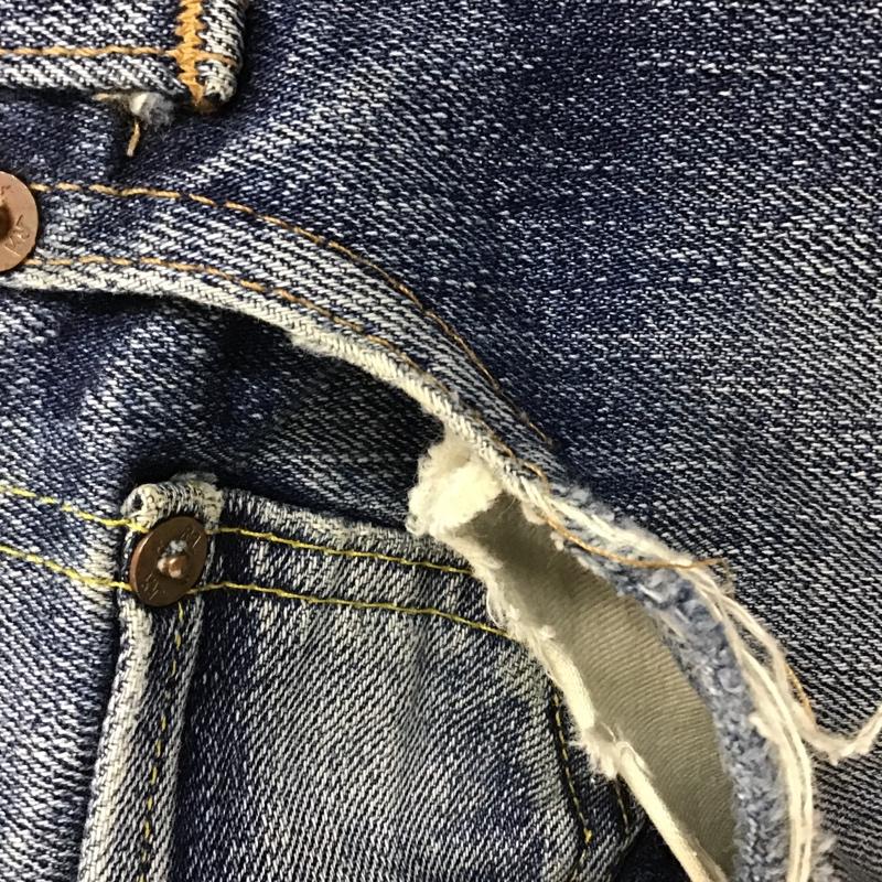 ダブルアールエル RRL パンツ デニム、ジーンズ デニムパンツ ストレートパンツ ワイドパンツ カジュアルパンツ ダメージ加工 34 無地 インディゴ / インディゴ /  メンズ USED 古着 中古 10098093