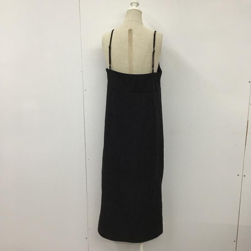 スライ SLY ワンピース ひざ丈スカート 030CAM33-7010 FRONT BUTTON SLIP OP キャミワンピース 1 無地 黒 / ブラック /  レディース USED 古着 中古 10098226
