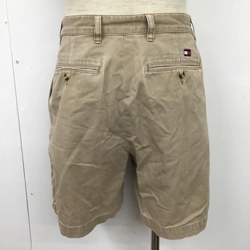 トミーヒルフィガー TOMMY HILFIGER パンツ ショートパンツ 0686770-6078 ハーフパンツ タック入り M ワンポイント ベージュ / ベージュ /  メンズ USED 古着 中古 10098718