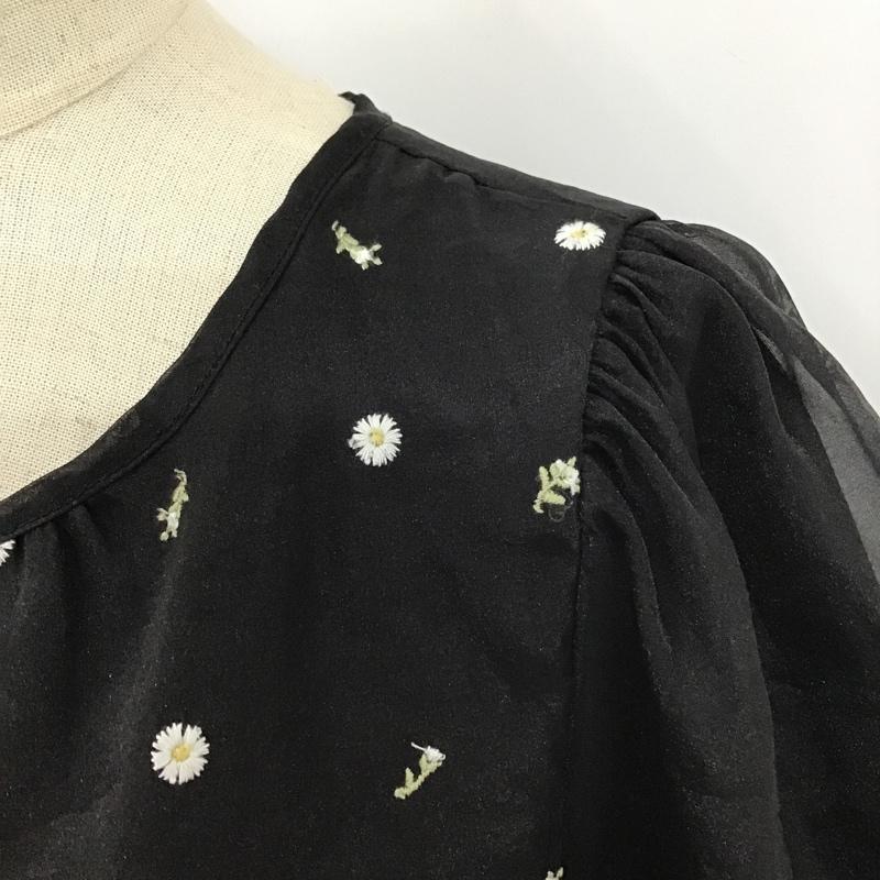 エヘカソポ ehka sopo カットソー 半袖 TYT-1710113 半袖カットソー 花柄カットソー パフスリーブカットソー ショート丈カットソー FREE 花柄 黒 / ブラック /  レディース USED 古着 中古 10099082