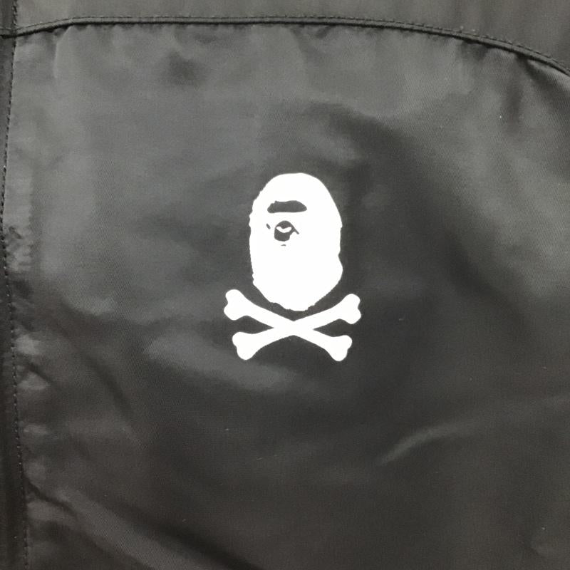アベイシングエイプ A BATHING APE ジャケット、上着 ジャンパー、ブルゾン ジップアップジャケット ナイロンジャケット カジュアルジャケット タートルネック L ロゴ、文字 黒 / ブラック /  メンズ USED 古着 中古 10099120