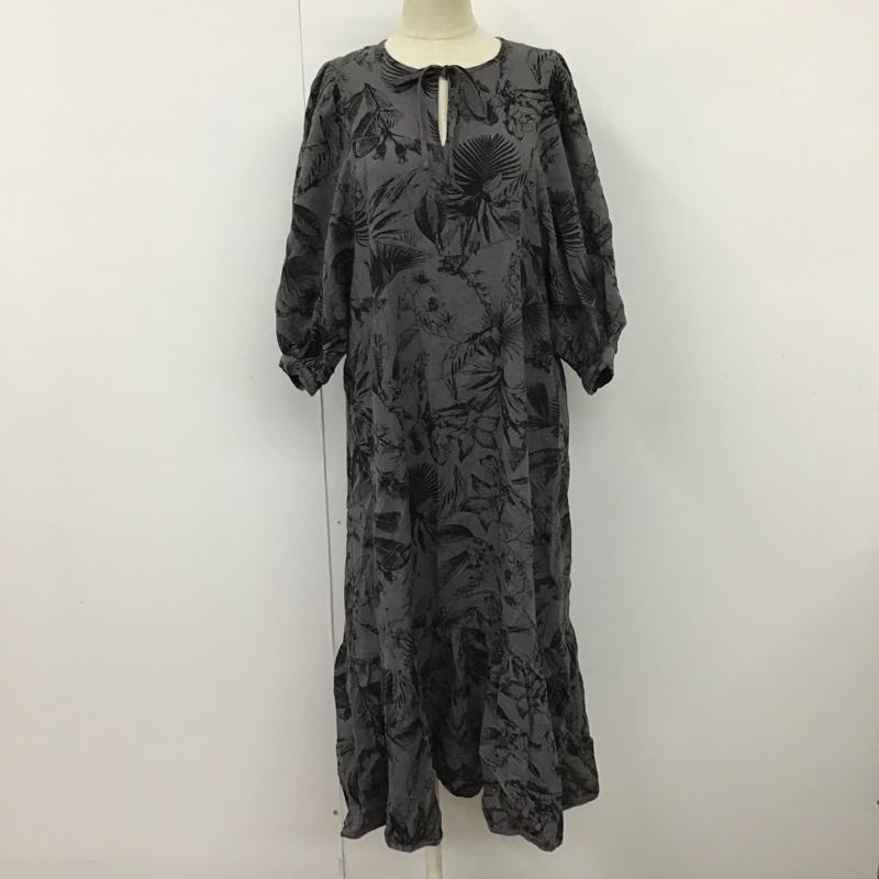 オペークドットクリップ OPAQUE.CLIP ワンピース ロングスカート 637-54358 ティアードワンピース 半袖ワンピース ロングワンピース フレアワンピース 0 総柄 灰 / グレー /  レディース USED 古着 中古 10099142