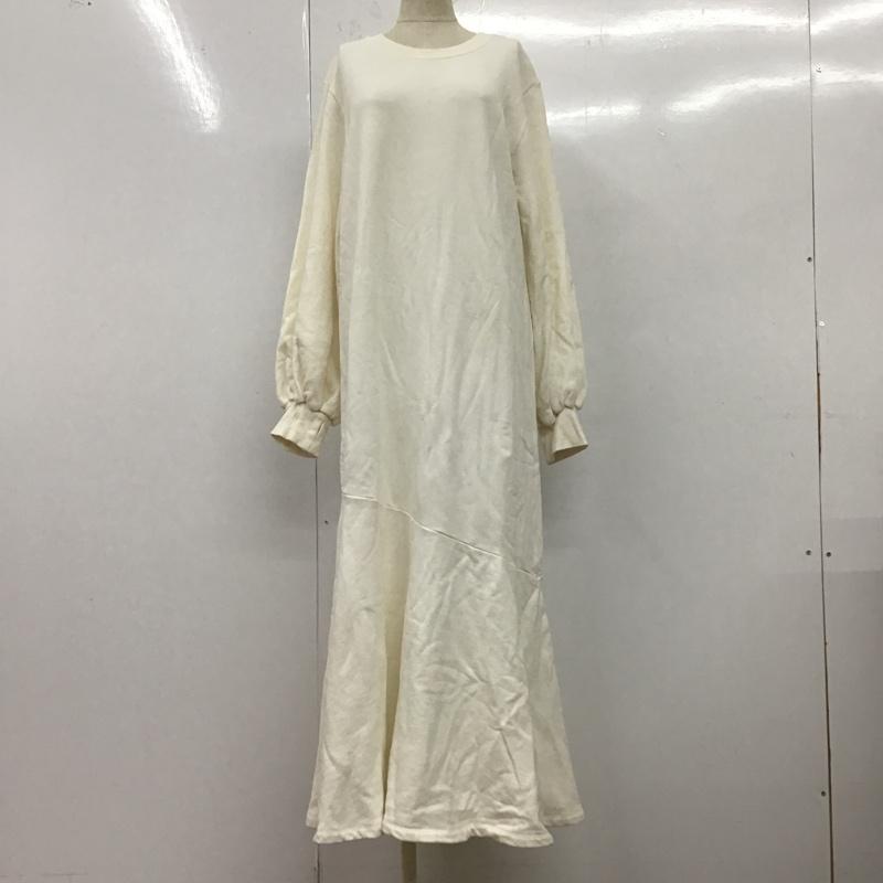 ダブルクローゼット w closet ワンピース ロングスカート FREE 無地 白 / ホワイト /  レディース USED 古着 中古 10099419