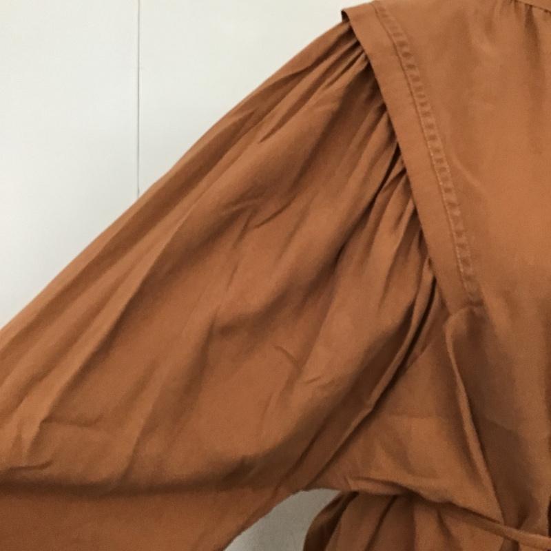 アングリッド Ungrid カットソー 長袖 112060420101-01 ショルダータックボリュームブラウス ダークオレンジ FREE 無地 茶 / ブラウン /  レディース USED 古着 中古 10099469