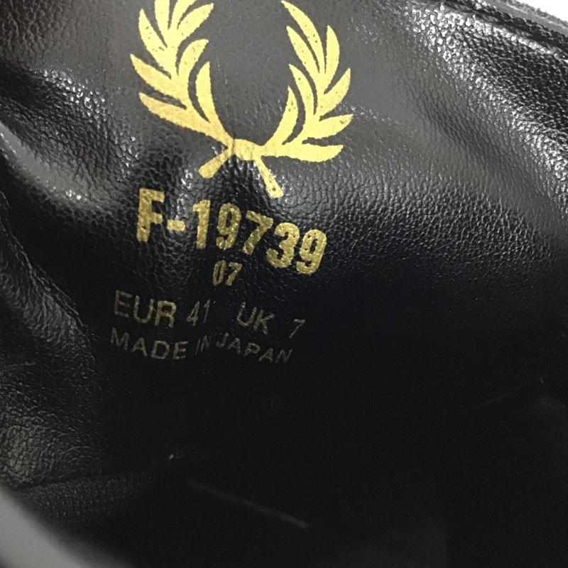 フレッドペリー FRED PERRY スニーカー スニーカー F-19739 レザー ミドルカット UK7 ワンポイント 黒 / ブラック /  メンズ USED 古着 中古 10099474