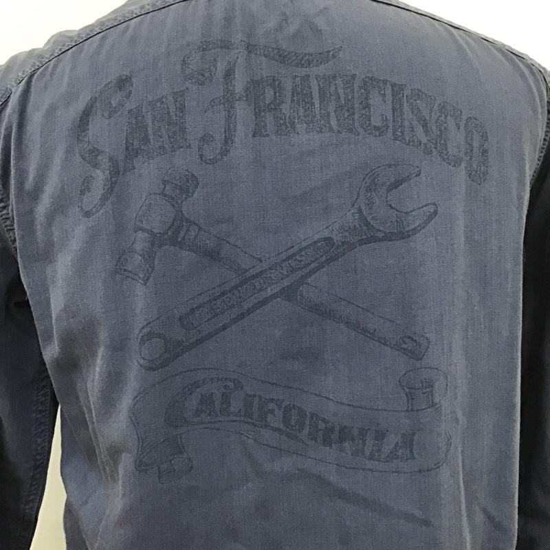 ベンデイビス BEN DAVIS シャツ、ブラウス 長袖 長袖シャツ カジュアルシャツ カラーシャツ ポケットシャツ M ロゴ、文字 紺 / ネイビー /  メンズ USED 古着 中古 10099558