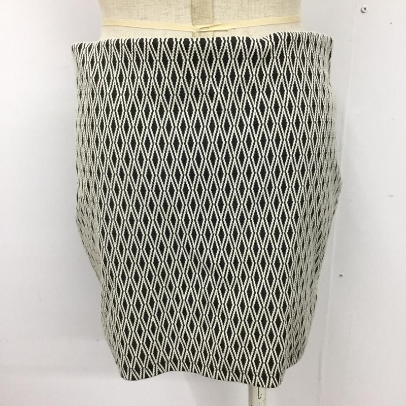 ザラ ZARA TRAFALUC スカート ミニスカート サイドファスナー S 総柄 黒 / ブラック / X 白 / ホワイト /  レディース USED 古着 中古 10099936