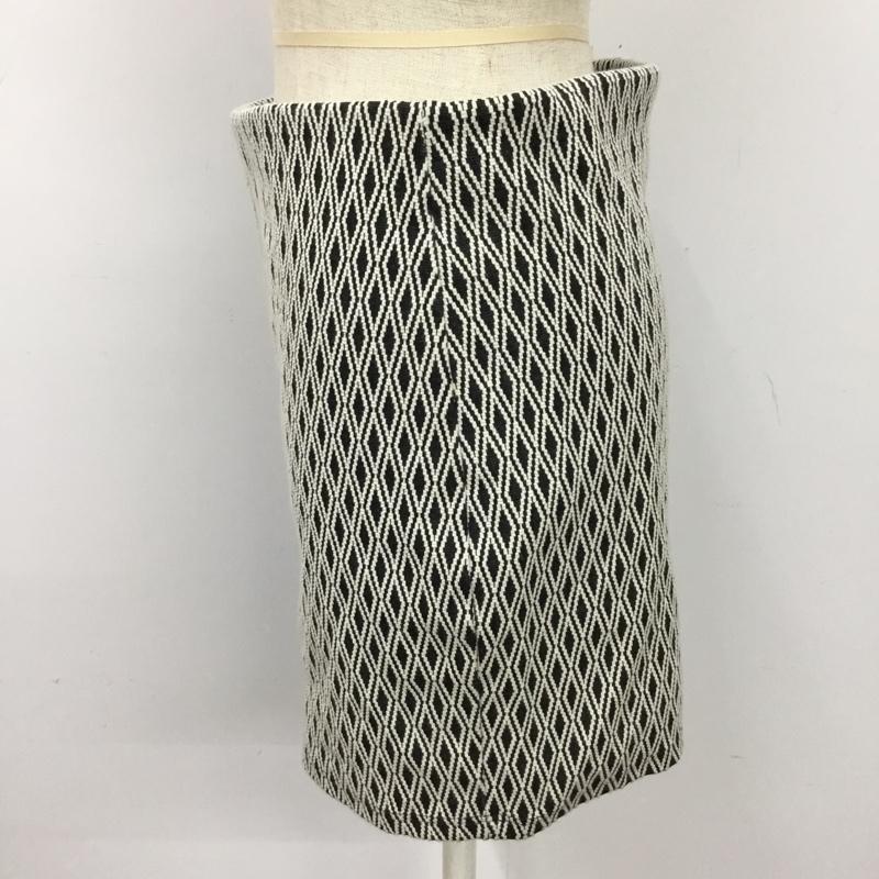 ザラ ZARA TRAFALUC スカート ミニスカート サイドファスナー S 総柄 黒 / ブラック / X 白 / ホワイト /  レディース USED 古着 中古 10099936