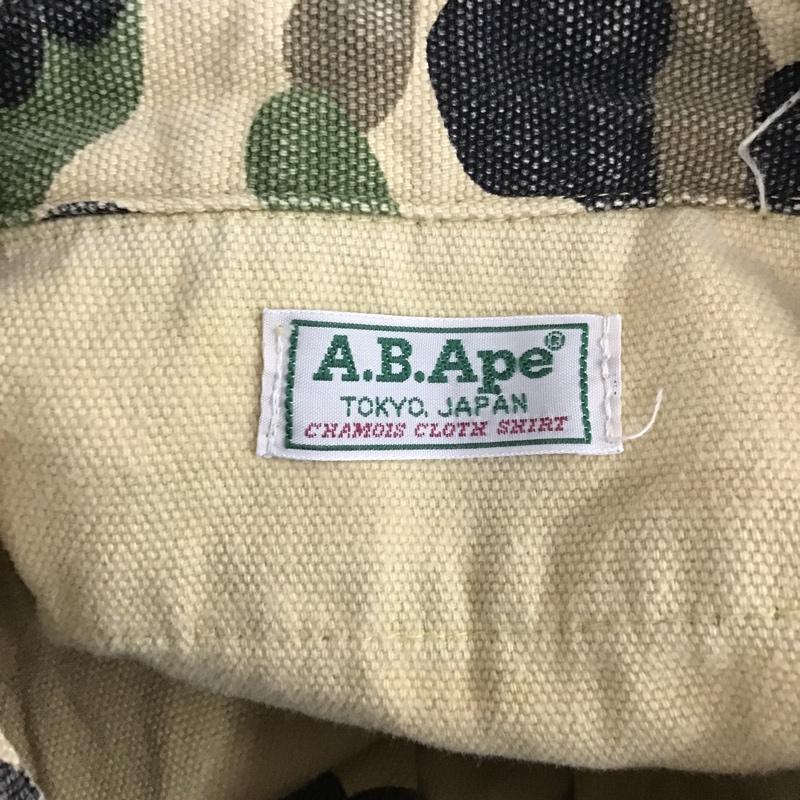 アベイシングエイプ A BATHING APE シャツ、ブラウス 長袖 A.B.Ape 1stカモ コットン 日本製 カモフラージュ柄・迷彩 ベージュ / ベージュ / X 黒 / ブラック / X 茶 / ブラウン / X カーキ / カーキ /  メンズ USED 古着 中古 10100342