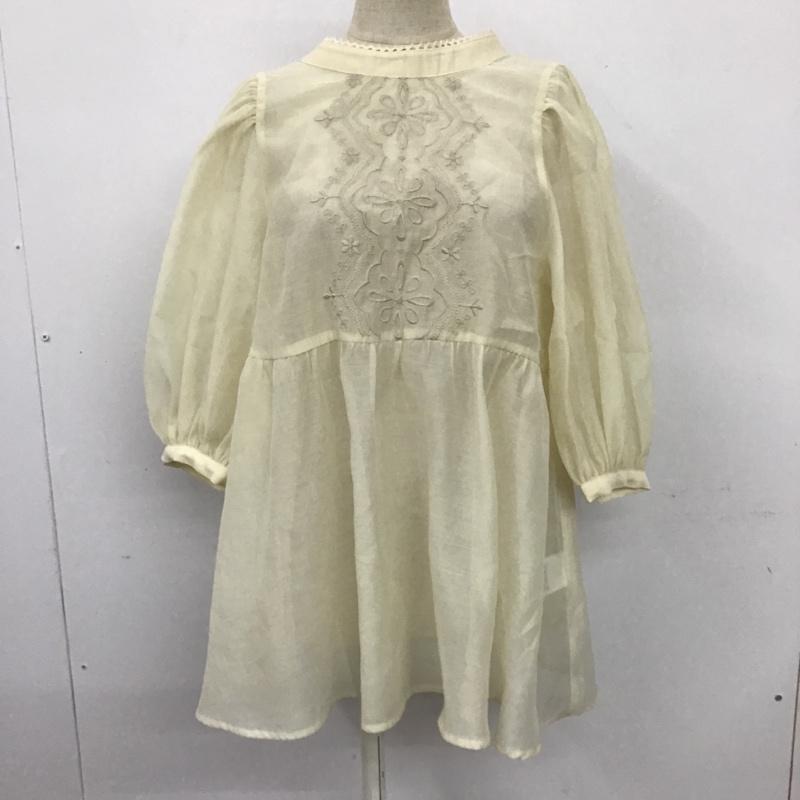 ダブルクローゼット w closet カットソー 半袖 333231 前身刺繍入りシアーボリューム袖プルオーバー 刺繍 アイボリー / アイボリー /  レディース USED 古着 中古 10100810