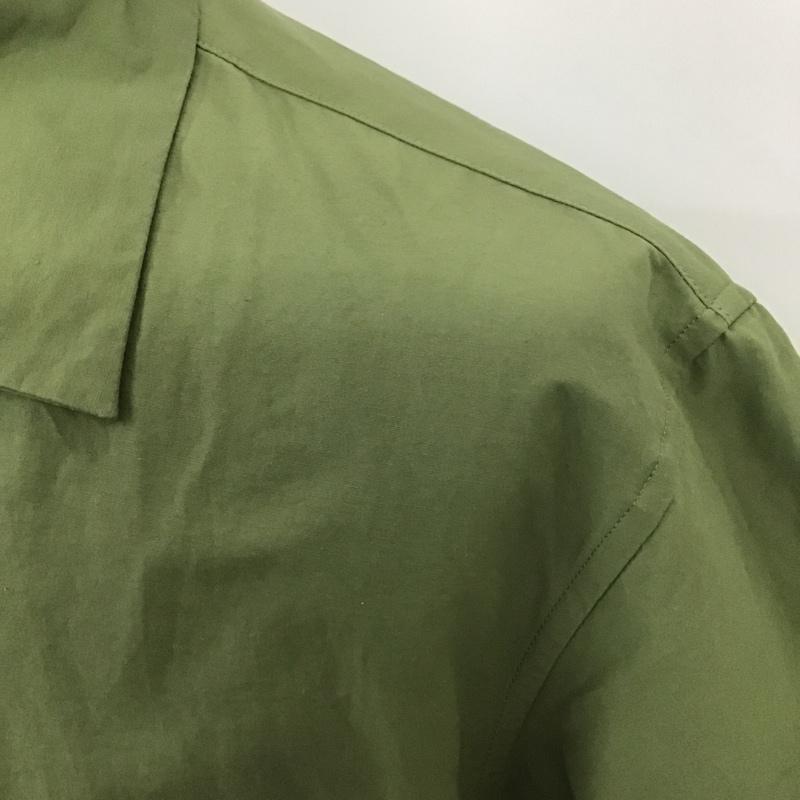 アンブッシュ AMBUSH シャツ、ブラウス 半袖 12112184 オープンカラーシャツ 2 ロゴ、文字 カーキ / カーキ /  メンズ USED 古着 中古 10100827