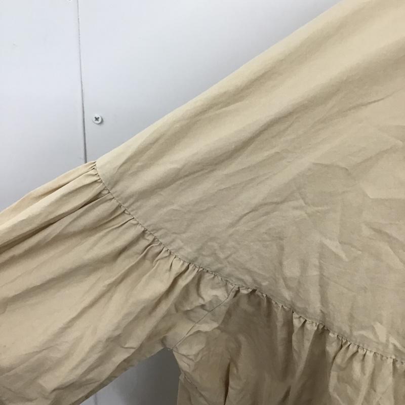 フーズフーチコ who's who Chico カットソー 長袖 CHZ1092504A0001 シャツブラウス2way 長袖カットソー ブラウス パフスリーブ フレアカットソー FREE 無地 ベージュ / ベージュ /  レディース USED 古着 中古 10101059