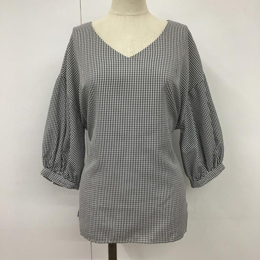 ロペピクニック ROPE' PICNIC シャツ、ブラウス 半袖 GDH-1887-A ギンガムチェックブラウス 半袖シャツ Vネックシャツ パフスリーブ FREE チェック 白 / ホワイト / X 黒 / ブラック /  レディース USED 古着 中古 10101240
