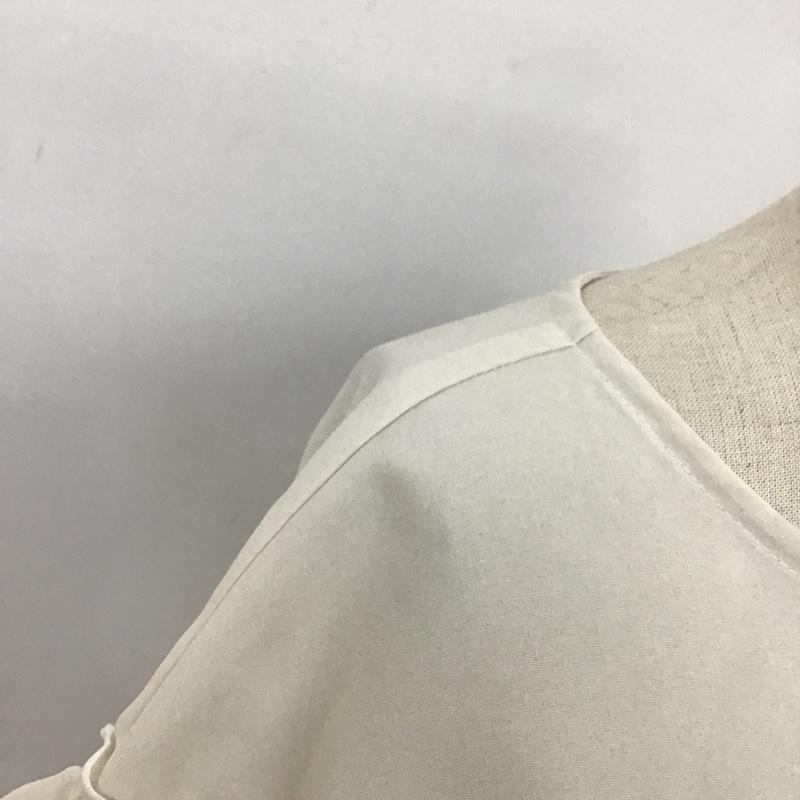 ナノユニバース nano・universe カットソー 半袖 673-9121022 リネンライクフレアスリーブブラウス 半袖カットソー バックスリットカットソー FREE 無地 白 / ホワイト /  レディース USED 古着 中古 10101291