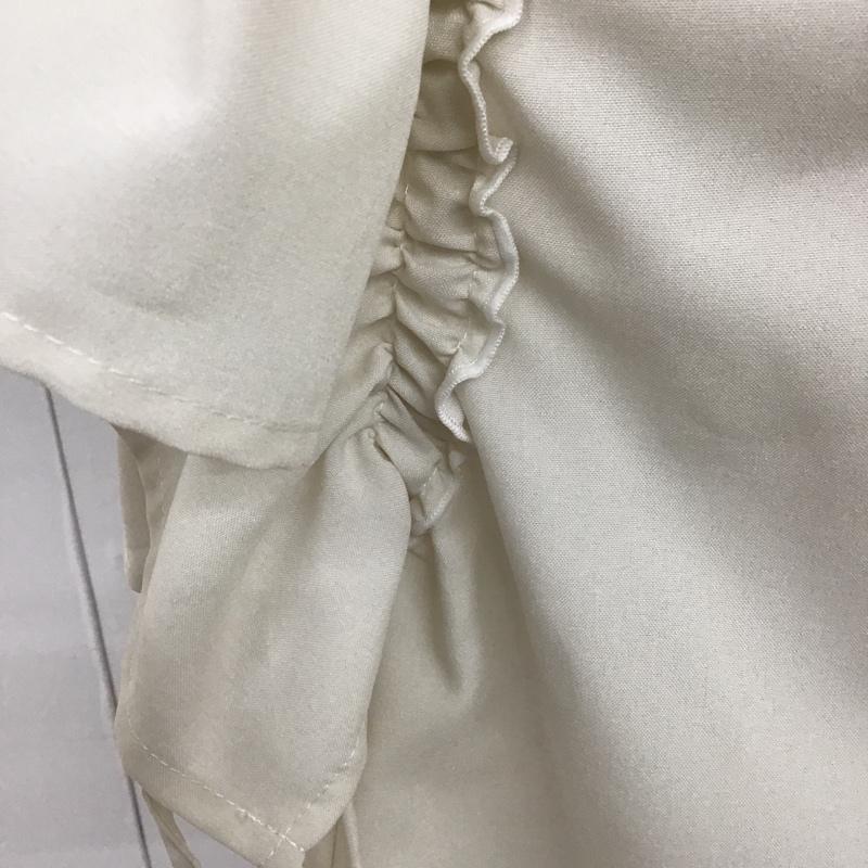 ナノユニバース nano・universe カットソー 半袖 673-9121022 リネンライクフレアスリーブブラウス 半袖カットソー バックスリットカットソー FREE 無地 白 / ホワイト /  レディース USED 古着 中古 10101291