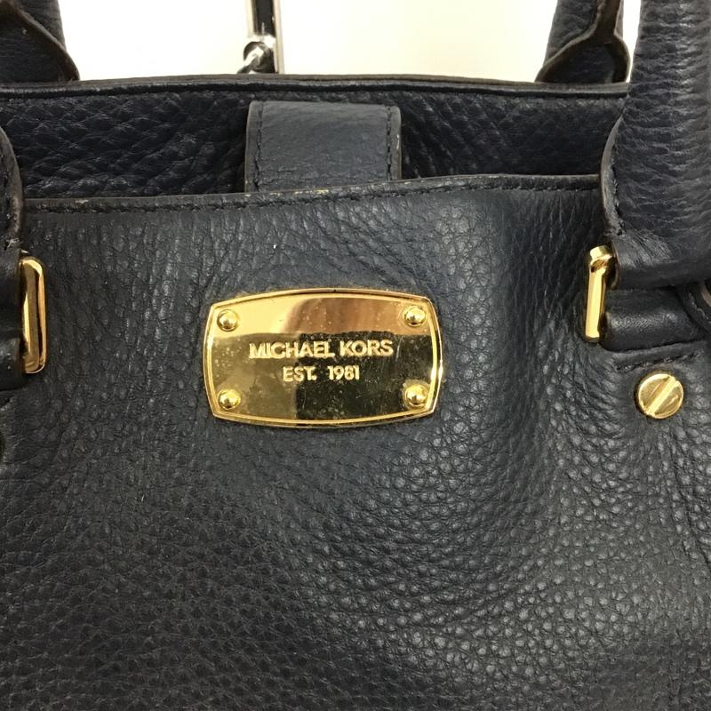 マイケルコース MICHAEL KORS ハンドバッグ ハンドバッグ 35H3GBFT2L ロゴ、文字 紺 / ネイビー / X 金 / ゴールド /  レディース USED 古着 中古 10101372
