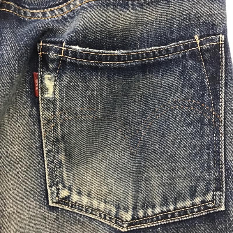 リーバイス・ビンテージ・クロージング LEVI'S VINTAGE CLOTHING パンツ デニム、ジーンズ 44501 デニムパンツ ダメージ加工 カジュアルジーンズ ストレートパンツ 古着 ヴィンテージ 32インチ 無地 インディゴ / インディゴ /  メンズ USED 古着 中古 10101425