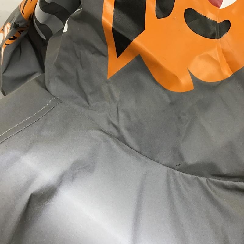 アベイシングエイプ A BATHING APE ジャケット、上着 ジャケット、ブレザー 001LJD701009X タイガー リフレクター 2XL プリント 銀 / シルバー /  メンズ USED 古着 中古 10101499