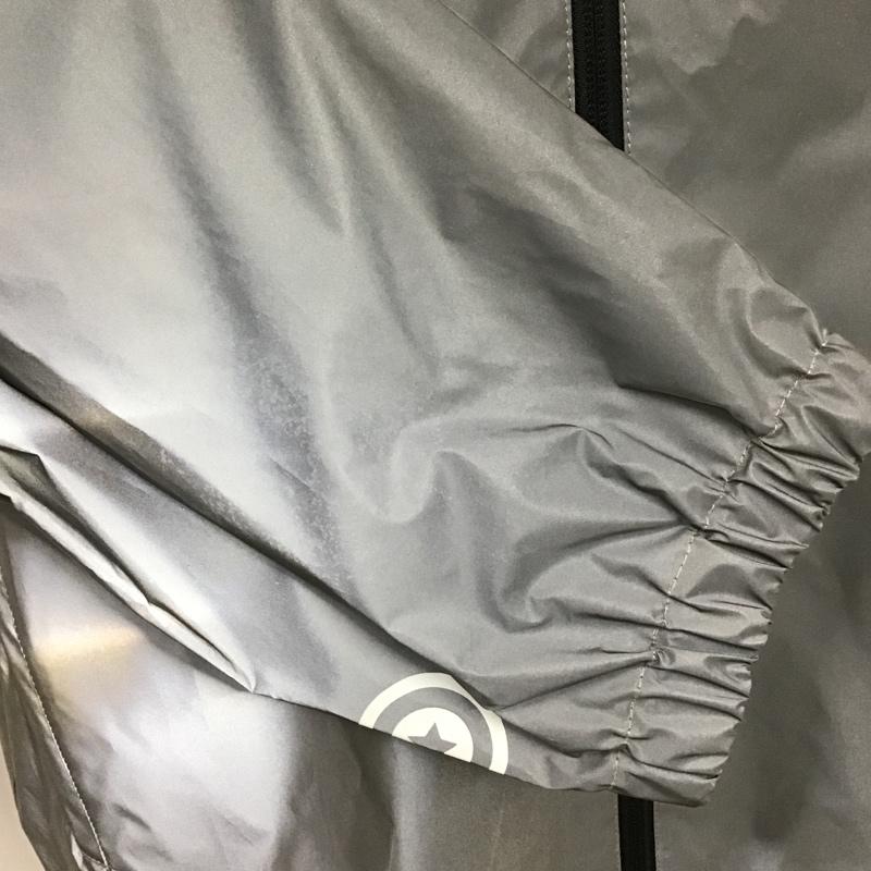 アベイシングエイプ A BATHING APE ジャケット、上着 ジャケット、ブレザー 001LJD701009X タイガー リフレクター 2XL プリント 銀 / シルバー /  メンズ USED 古着 中古 10101499