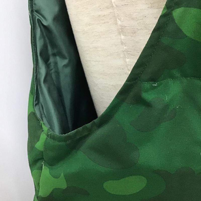 アベイシングエイプ A BATHING APE ベスト ベスト 001LJA301011X ダウンベスト ジップアップ XL カモフラージュ柄・迷彩 緑 / グリーン / X 薄緑 / ライトグリーン / X カーキ / カーキ /  メンズ USED 古着 中古 10101520
