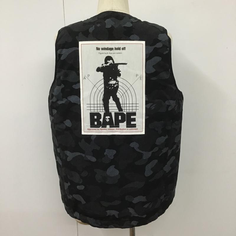 アベイシングエイプ A BATHING APE ベスト ベスト 001LJD801003X ダウンベスト フェザー ノーカラー バックロゴ XL カモフラージュ柄・迷彩 黒 / ブラック / X 灰 / グレー / X 紺 / ネイビー /  メンズ USED 古着 中古 10101521