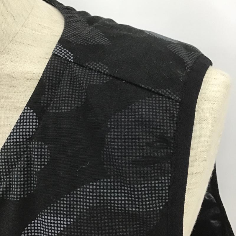 アベイシングエイプ A BATHING APE ベスト ベスト 001LJD801003X ダウンベスト フェザー ノーカラー バックロゴ XL カモフラージュ柄・迷彩 黒 / ブラック / X 灰 / グレー / X 紺 / ネイビー /  メンズ USED 古着 中古 10101521