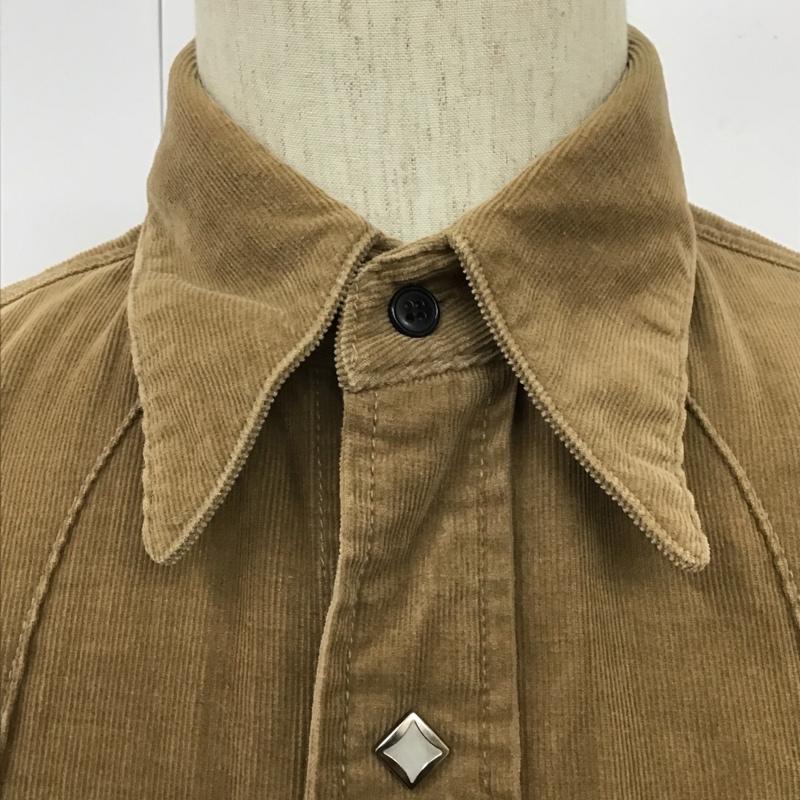 リーバイスレッドタブ Levi's RED TAB シャツ、ブラウス 長袖 長袖シャツ コーデュロイシャツ カラーシャツ ポケットシャツ M 無地 ベージュ / ベージュ /  メンズ USED 古着 中古 10101923