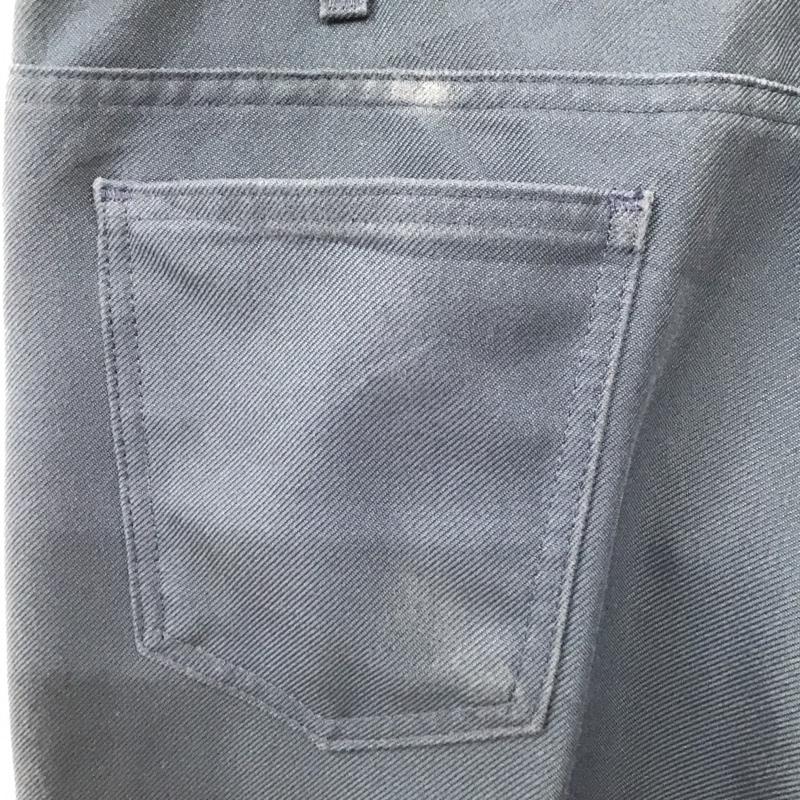 リーバイス Levi's パンツ デニム、ジーンズ カラージーンズ カジュアルパンツ センタータックパンツ 無地 紺 / ネイビー /  メンズ USED 古着 中古 10101927