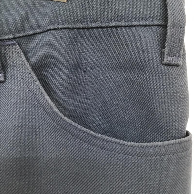 リーバイス Levi's パンツ デニム、ジーンズ カラージーンズ カジュアルパンツ センタータックパンツ 無地 紺 / ネイビー /  メンズ USED 古着 中古 10101927