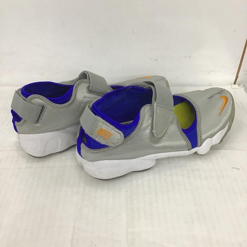 ナイキ NIKE スニーカー スニーカー CJ7552-061 WMNS AIR RIFT 28cm 28.0cm ロゴ、文字 銀 / シルバー / X 青 / ブルー / X 橙 / オレンジ /  メンズ USED 古着 中古 10101950