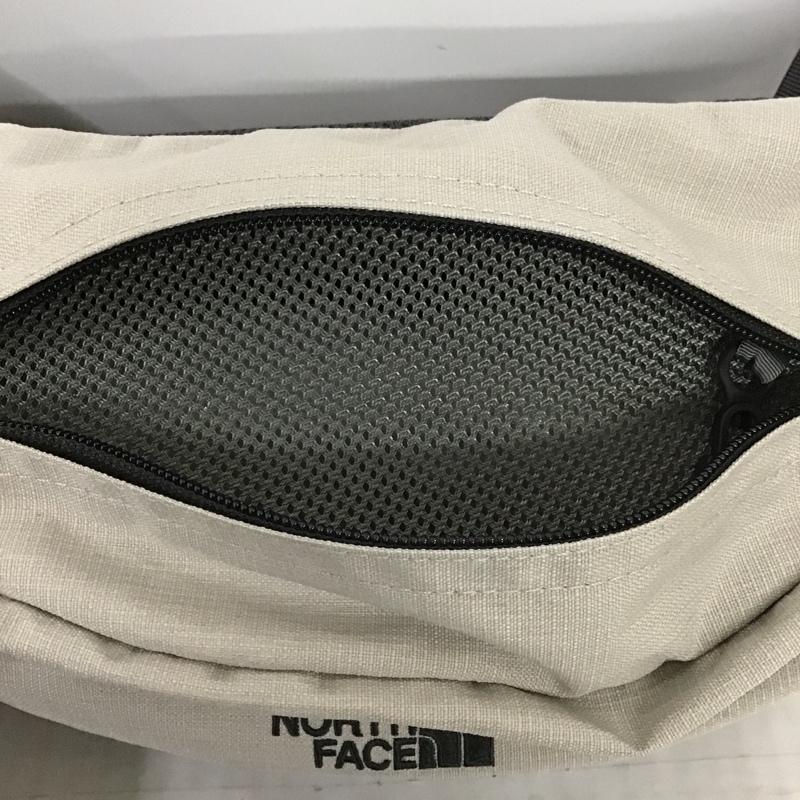 ザノースフェイス THE NORTH FACE ウエストバッグ ウエストバッグ NM71904 SWEEP ボディバッグ ロゴ、文字 灰 / グレー /  メンズ USED 古着 中古 10102072