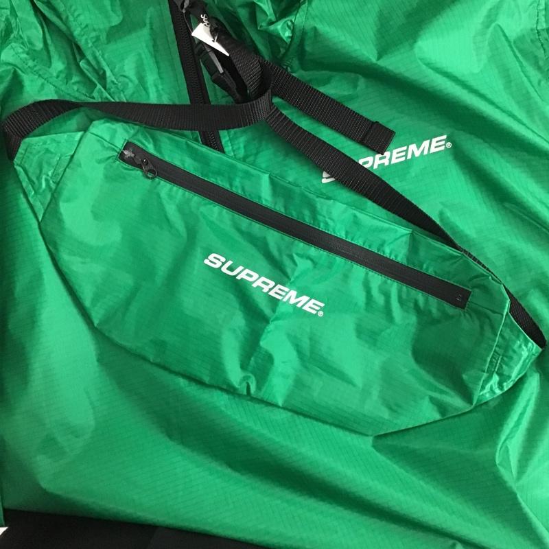 シュプリーム Supreme ジャケット、上着 ジャンパー、ブルゾン 17AW Packable Ripstop Pullover ナイロンジャケット L 無地 X ロゴ、文字 緑 / グリーン /  メンズ USED 古着 中古 10102301