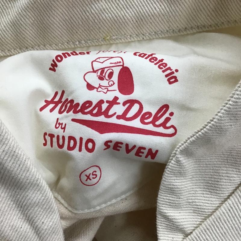 ジーユー GU ジャケット、上着 ジャケット、ブレザー 331-329611 HonestDeliBYSTUDIOSEVENxGUデニムシャツ ジャケット コラボ XS プリント 白 / ホワイト /  メンズ USED 古着 中古 10102582