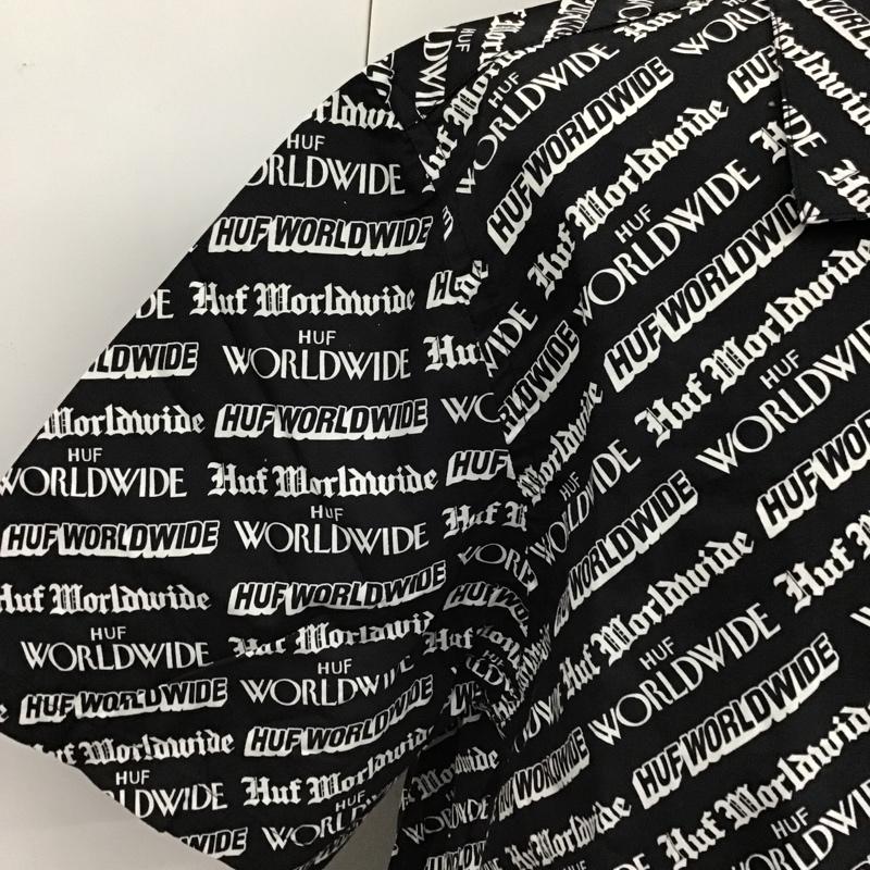 ハフ HUF シャツ、ブラウス 半袖 半袖シャツ カラーシャツ プリントシャツ M ロゴ、文字 白 / ホワイト / X 黒 / ブラック /  メンズ USED 古着 中古 10102614