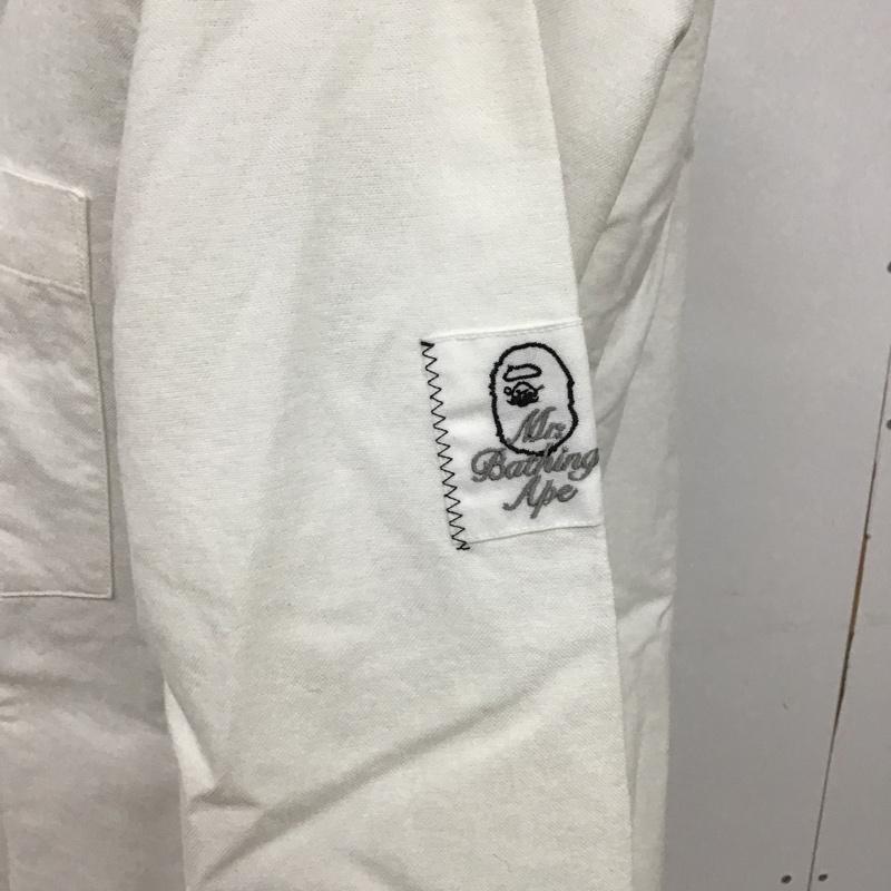 アベイシングエイプ A BATHING APE シャツ、ブラウス 長袖 ボタンダウンシャツ M 無地 白 / ホワイト /  メンズ USED 古着 中古 10102817