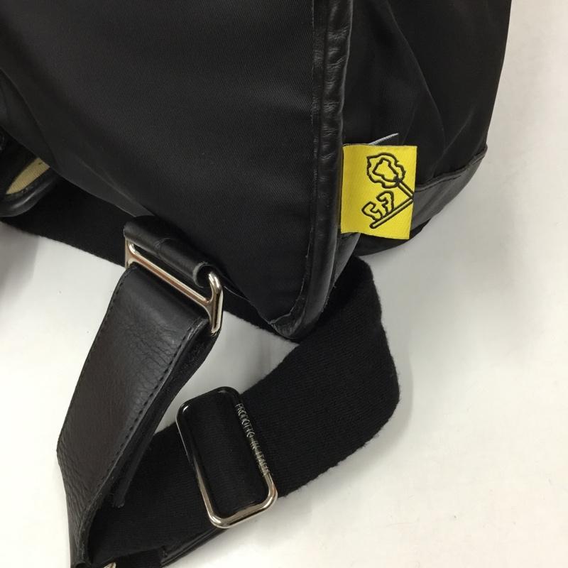 リモンタ LIMONTA リュックサック、デイパック リュックサック、デイバッグ CORDURA イタリア製 多機能 ワンポイント 黒 / ブラック / X ベージュ / ベージュ /  レディース USED 古着 中古 10102940